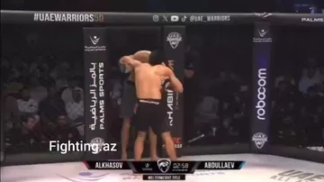 Azərbaycanlı MMA döyüşçüsü Həbibin qohumunu nokaut etdi