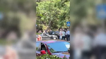 Bakının mərkəzində AĞIR QƏZA - Hadisə yerindən görüntülər (VİDEO)