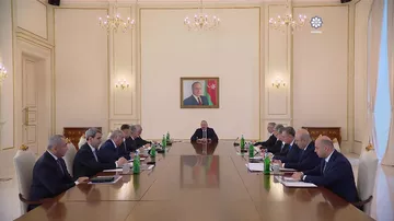 Nəqliyyat məsələlərinə həsr olunmuş müşavirə keçirilib Prezident İlham Əliyev müşavirədə çıxış edib