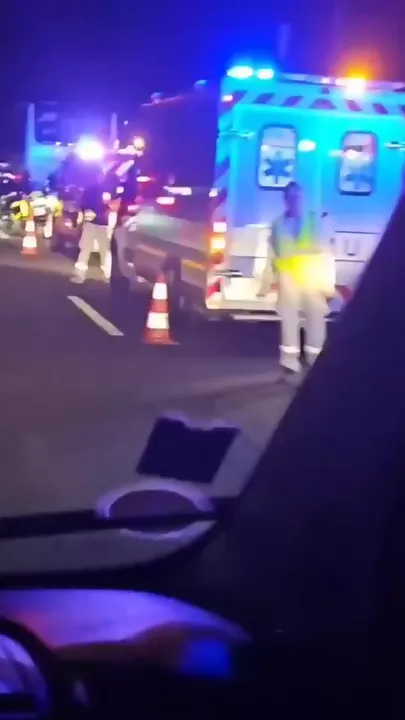 Во Франции несколько автобусов с военными попали в ДТП