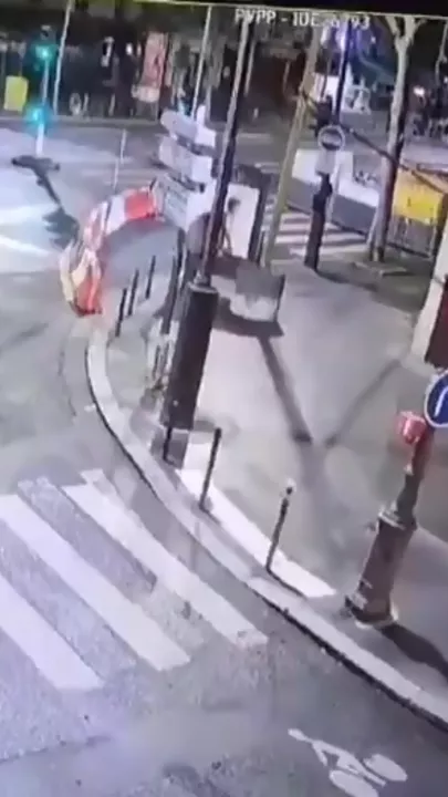 Французские полицейские повторили эпизод из фильма "Такси"