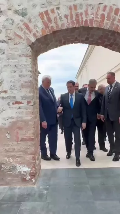 В Стамбуле начались переговоры Украины, США и Турции