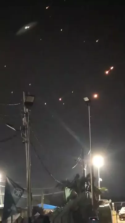 Иран осуществил новый ракетный удар по Израилю-3