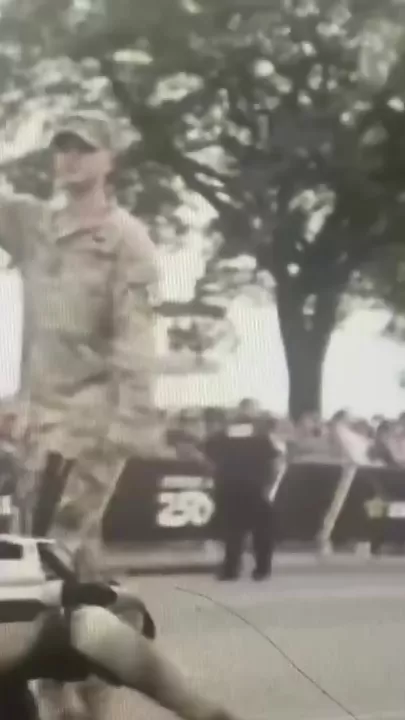 В Вашингтоне прошел военный парад-4