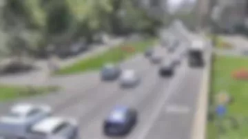 Paytaxtda düzgün ara məsafəsi saxlamayan moped sürücüsü qəzaya səbəb olub