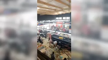 Массовое мародерство началось в Анголе
