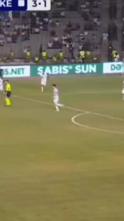 "Карабах" забил третий гол