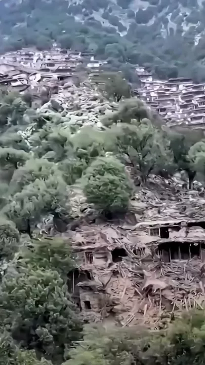 Число погибших в Афганистане растет - 2