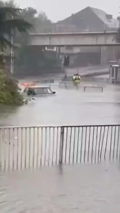 Уэльс остался под водой