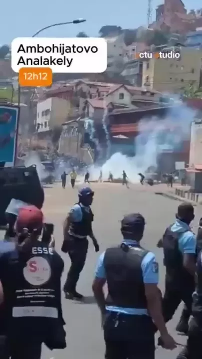 В столице Мадагаскара вспыхнули протесты - 2