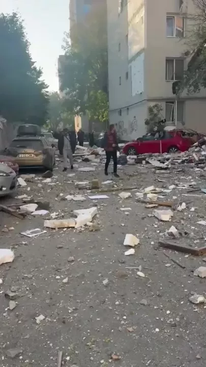 В румынской столице взорвался жилой дом