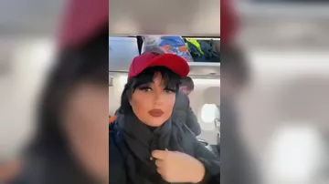 Toya gecikən Afət Fərmanqızı görün məclisə hansı geyimdə qatıldı