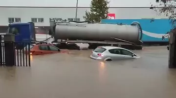 Испанию затопило три недели завершения осени