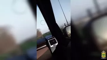 Anasının "Range Rover"ini qaçırıb 12 yaşlı sevgilisini gəzdirdi