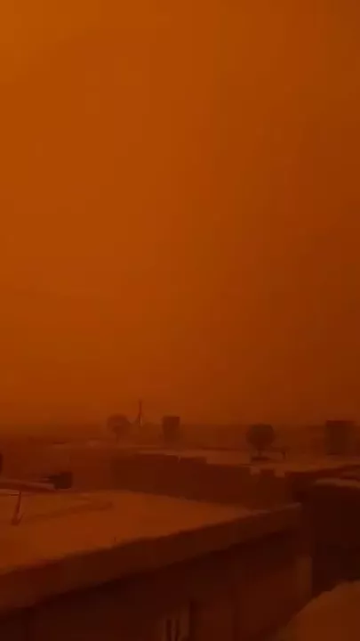 Песчаная буря в Ливии