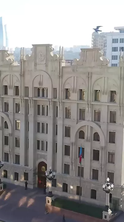 В Баку провели операцию против онлайн-пирамиды