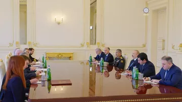 Prezident İlham Əliyev Birləşmiş Krallığın müdafiə üzrə dövlət nazirini qəbul edib