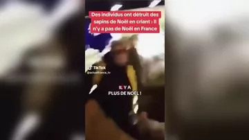 Борьба с символами Рождества и новогодних праздников во Франции