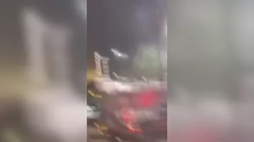 Подростки в Британии начали нападать на автобусы