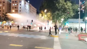 Громкие протесты в Чили после президентских выборов - 1