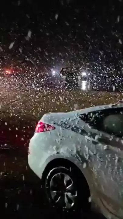 Снег добрался до Саудовской Аравии - 2