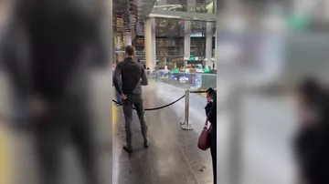 Льдина пробила крышу в одной из башен «Москвы-Сити»