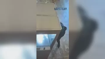 Кадры ограбления Лувра показали во Франции