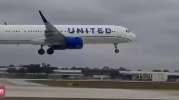 В США у пассажирского самолета отлетело переднее колесо