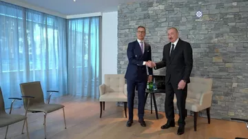 Prezident İlham Əliyev Davosda Finlandiya Prezidenti ilə görüşüb