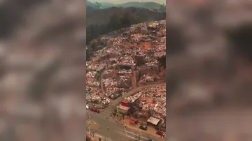 Пожары уничтожили город в Чили