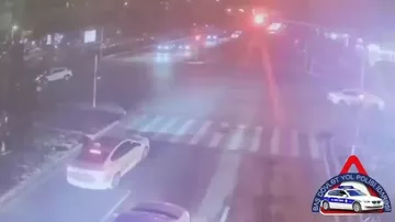 Bakıda 19 yaşlı motosiklet sürücüsünün öldüyü qəzanın YENİ GÖRÜNTÜSÜ