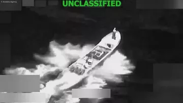 ВС США ударили по судну наркоторговцев в Тихом океане