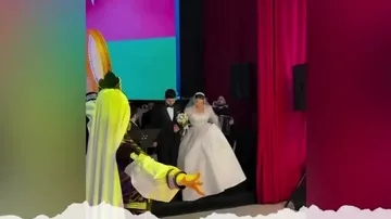 Alim Qasımovun nəvəsinin toyundan video