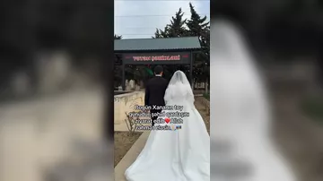 Bugün Xananın toyudur - Şəhid qardaşını ziyarət etdi