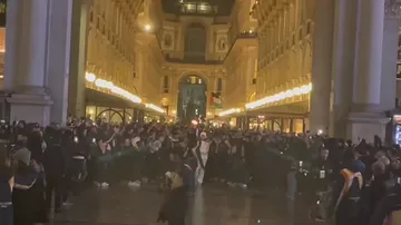 В Милане прошла церемония встречи олимпийского огня