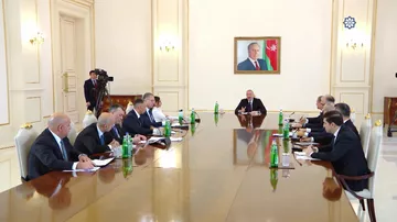 Prezident İlham Əliyevin sədrliyi ilə “Azərbaycanın yeni rəqəmsal arxitekturası” adlı vahid fəaliyyət planına həsr olunmuş müşavirə keçirilib (11.02.2026)