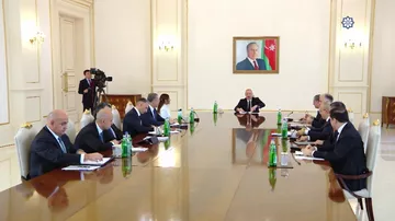 Prezident İlham Əliyevin sədrliyi ilə “Azərbaycanın yeni rəqəmsal arxitekturası” adlı vahid fəaliyyət planına həsr olunmuş müşavirə keçirilib (11.02.2025)