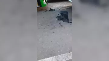 Bakıda zəncirvari qəza - Avtobuslar bir-birinə çırpıldı