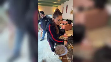 İtimi dəyərləndirdiyim üçün, ona nehrə yağı verirəm...