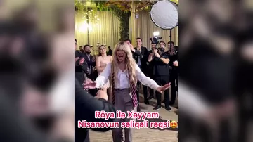 Röya Ayxan və Əməkdar artist Xəyyam Nisanov bir arada