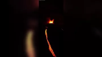 На юге Италии началось извержение вулкана Стромболи