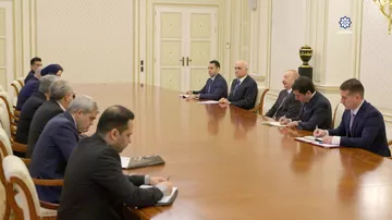Prezident İlham Əliyev İranın yol və şəhərsalma nazirinin başçılıq etdiyi nümayəndə heyətini qəbul edib