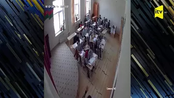 Şagirdlər zəlzələyə belə yaxalandılar - ANBAAN GÖRÜNTÜLƏR