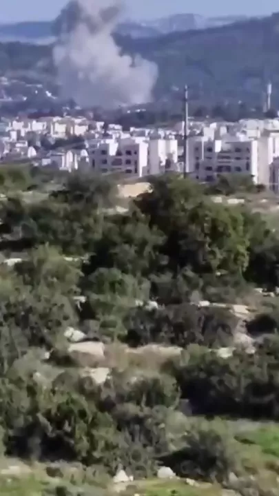 В нескольких районах Израиля объявлены сигналы тревоги