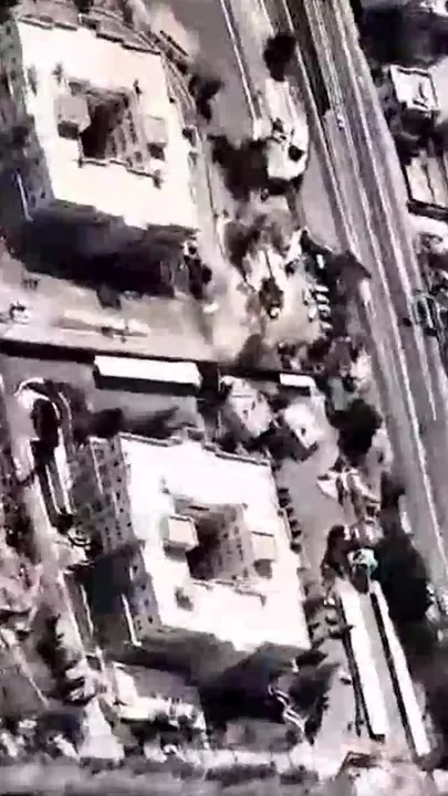 Армия Израиля опубликовала первое видео масштабного авиаудара ВВС в центре Тегерана