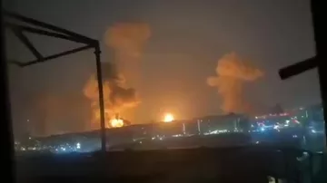 США и Израиль ударили по аэропорту Тегерана - 2