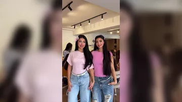 Лейла Насирли вместе с подругой провела мастер-класс по керамике