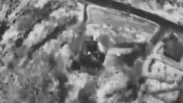 Израиль ударил по сотням объектов Хезболлы - 2