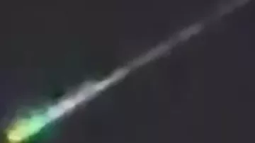 Яркий зеленый луч в небе Турции напугал жителей