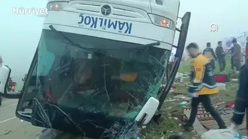 В турецкой Адане перевернулся автобус